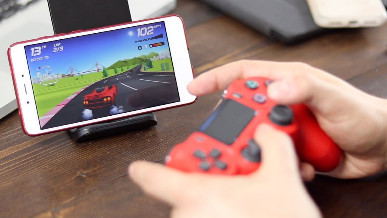 can you use your phone for a ps4 controller